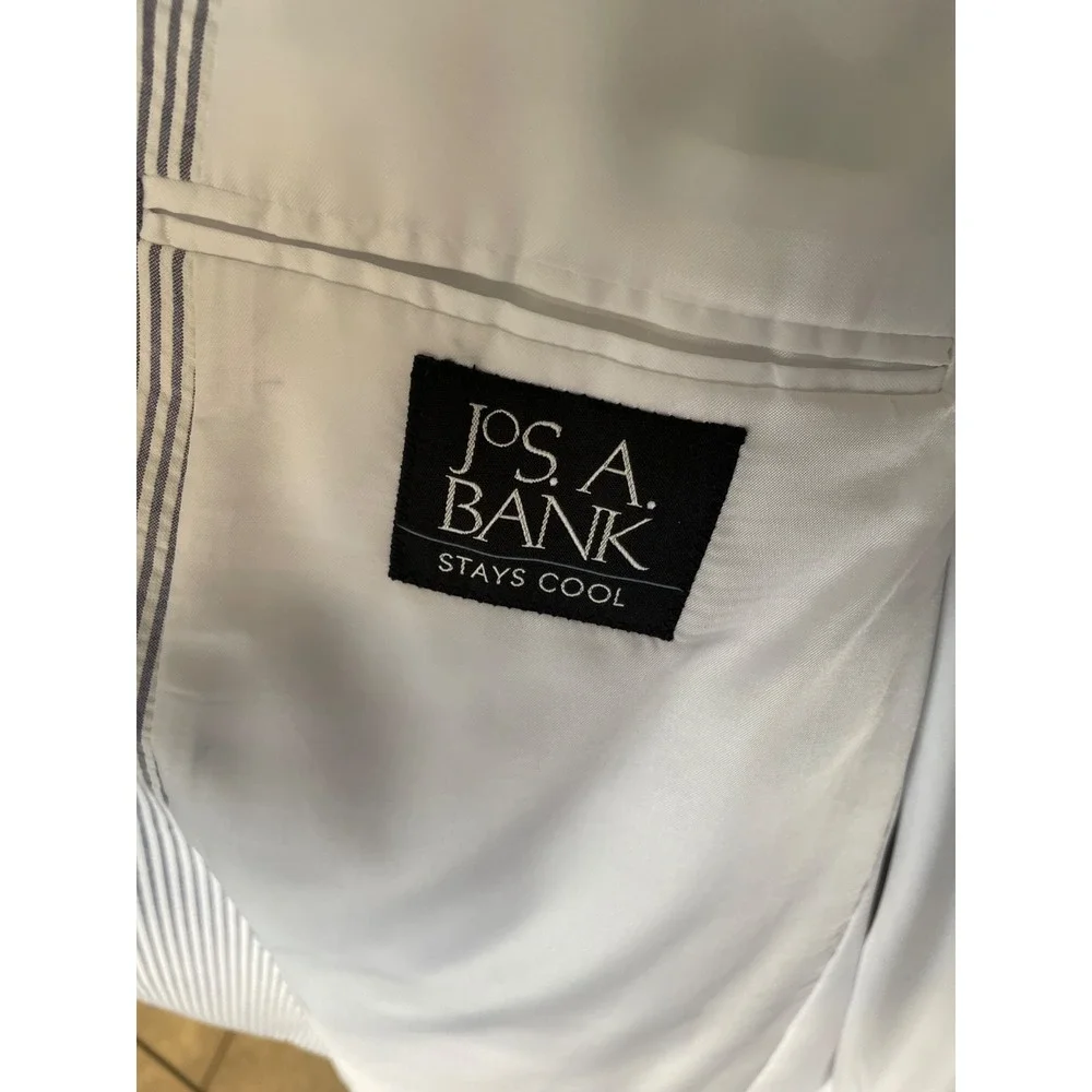 Jos A Bank Stays Cool Tailored Fit Suit Mens 41R Seersucker‎ Striped Blue White